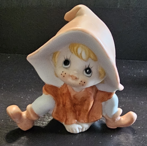 *Porcelain Home Interior Pixie Elves (Three)* - Picture 8 of 15